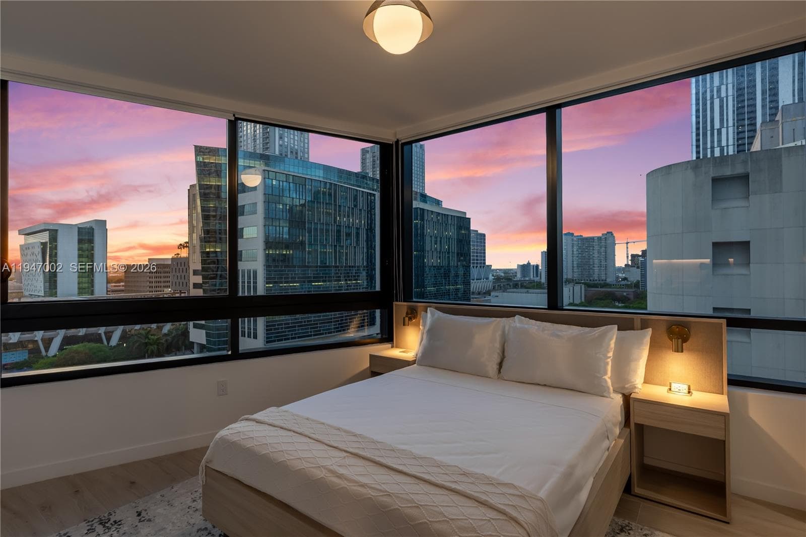 225 N Miami Ave # 1102, Miami FL 33128 — 54