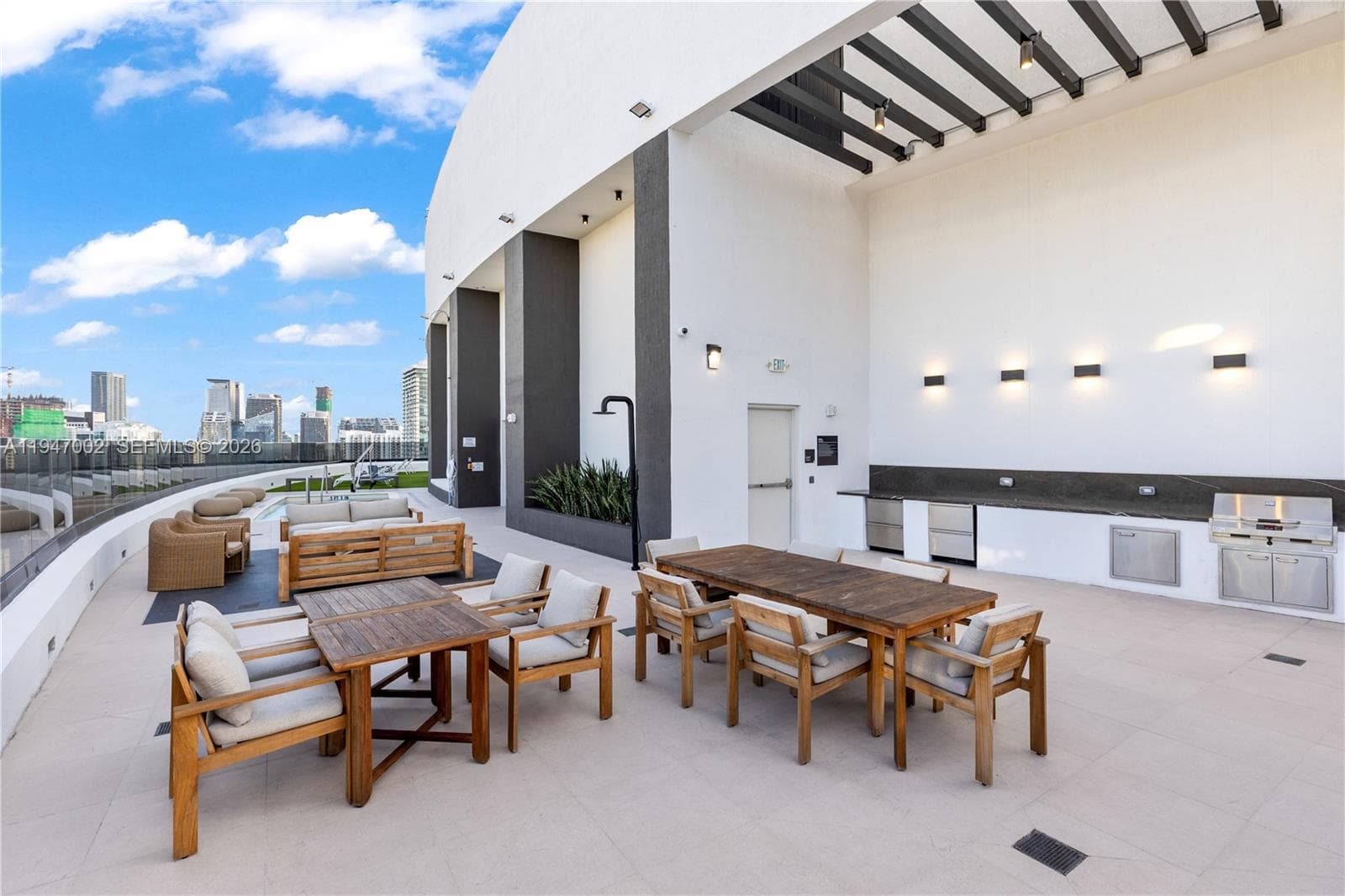 225 N Miami Ave # 1102, Miami FL 33128 — 48