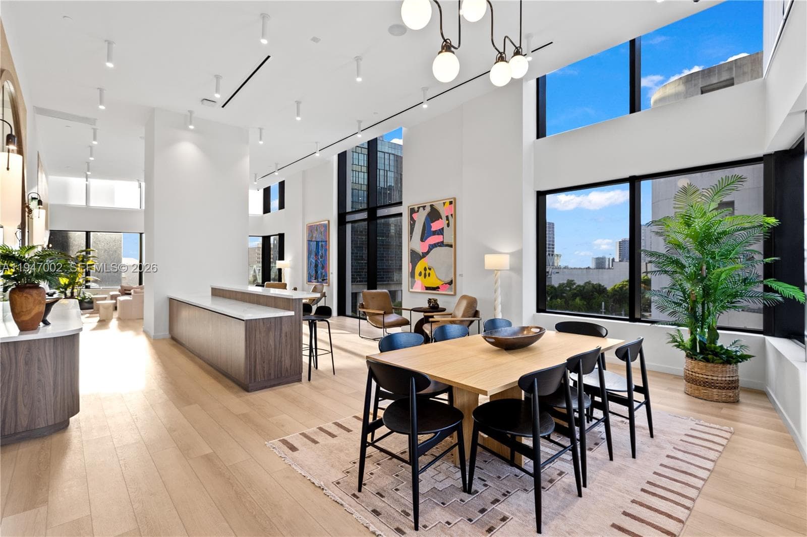 225 N Miami Ave # 1102, Miami FL 33128 — 40