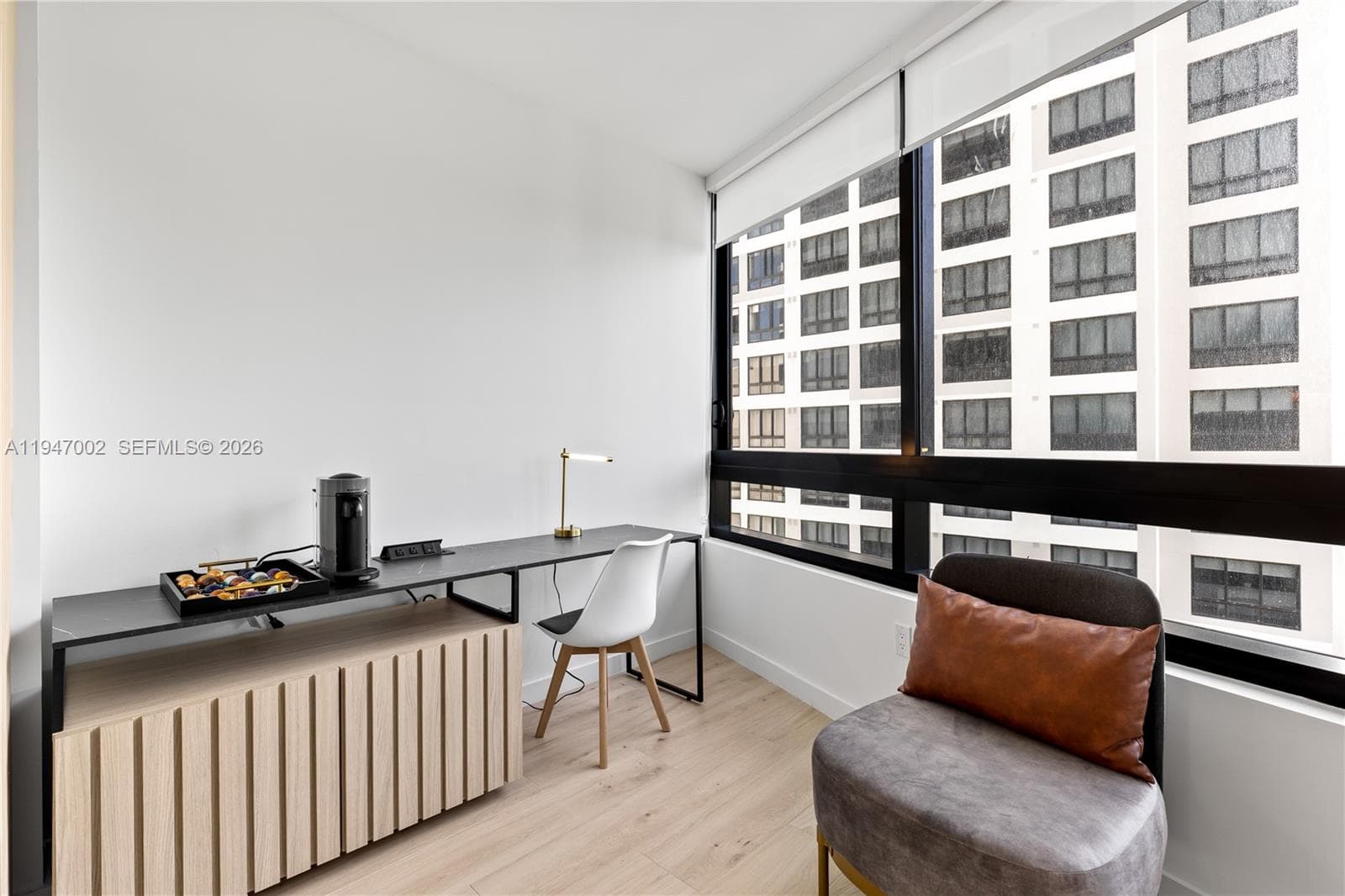 225 N Miami Ave # 1102, Miami FL 33128 — 4