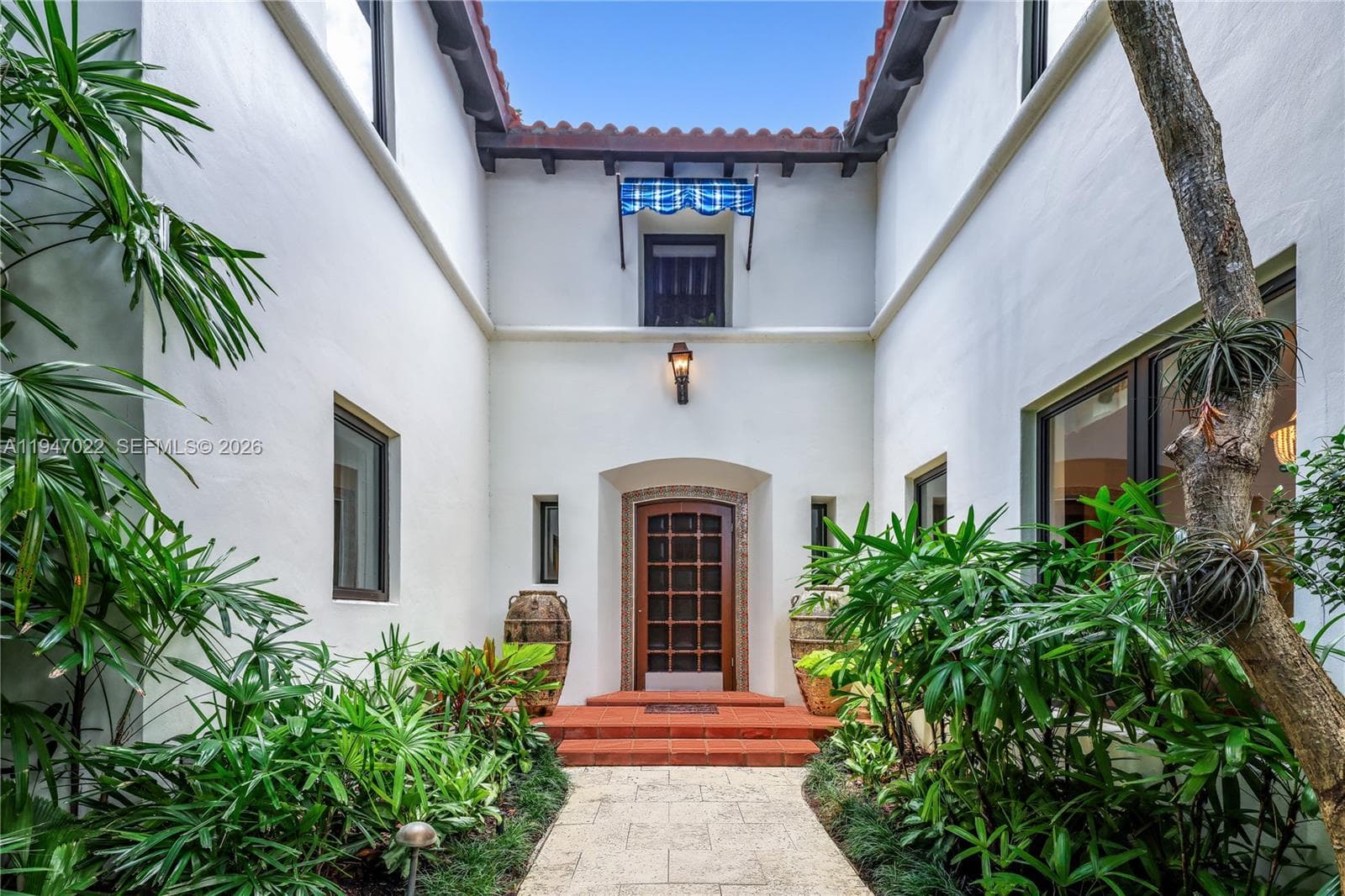56 S Hibiscus Dr, Miami Beach FL 33139 — 9