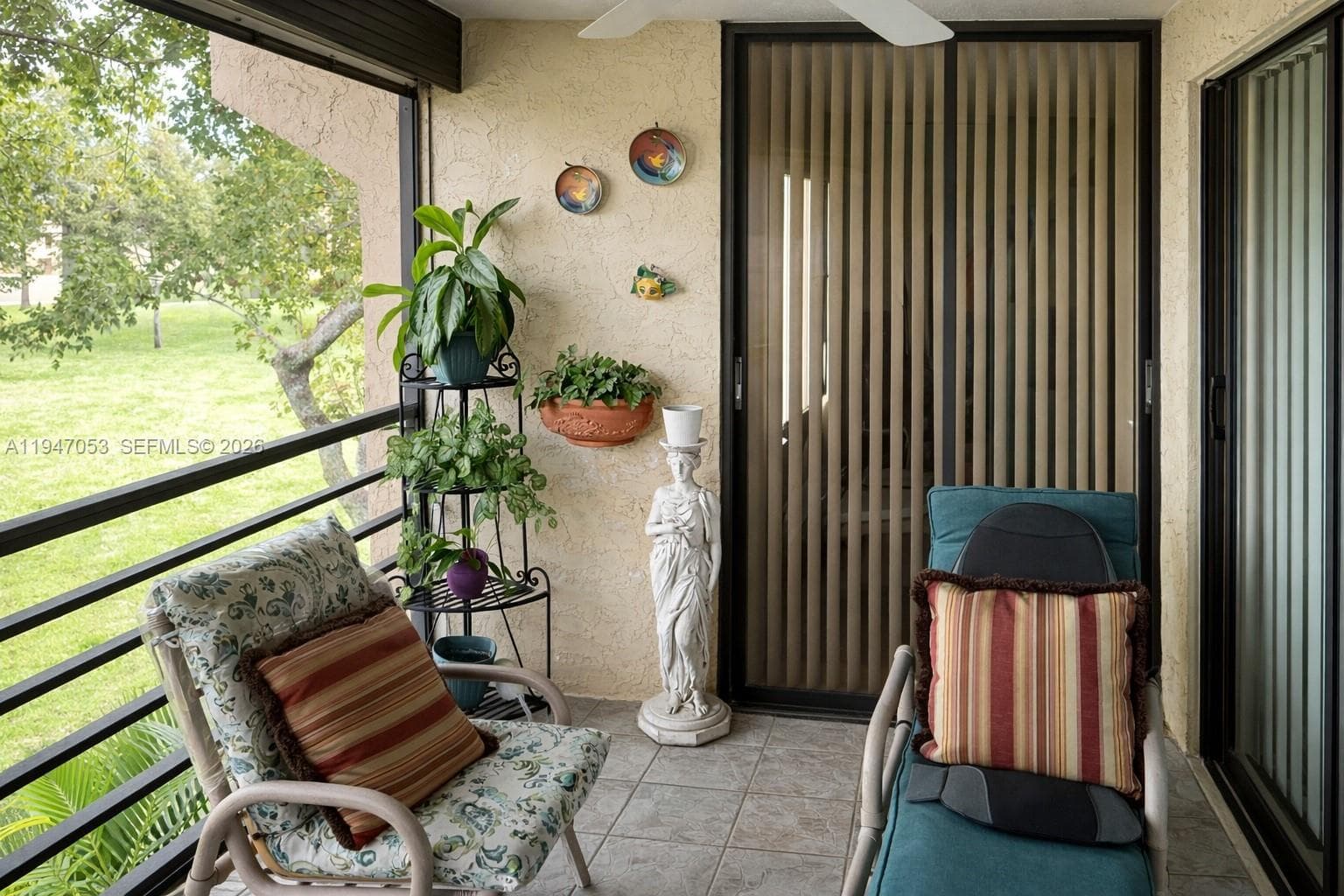 20851 San Simeon Way # 202, Miami FL 33179 — 22