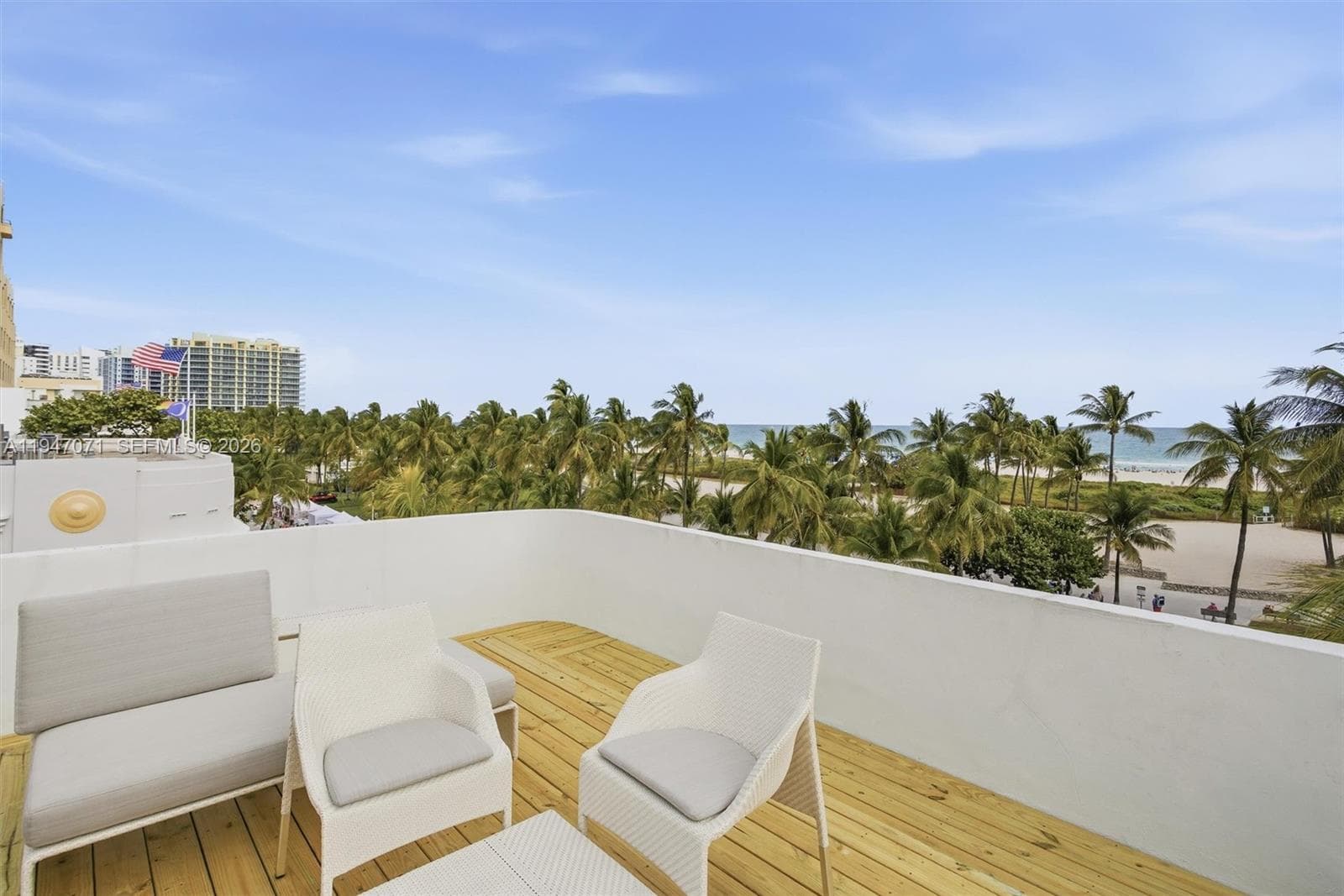 1250 Ocean Dr, Miami Beach FL 33139 — 1