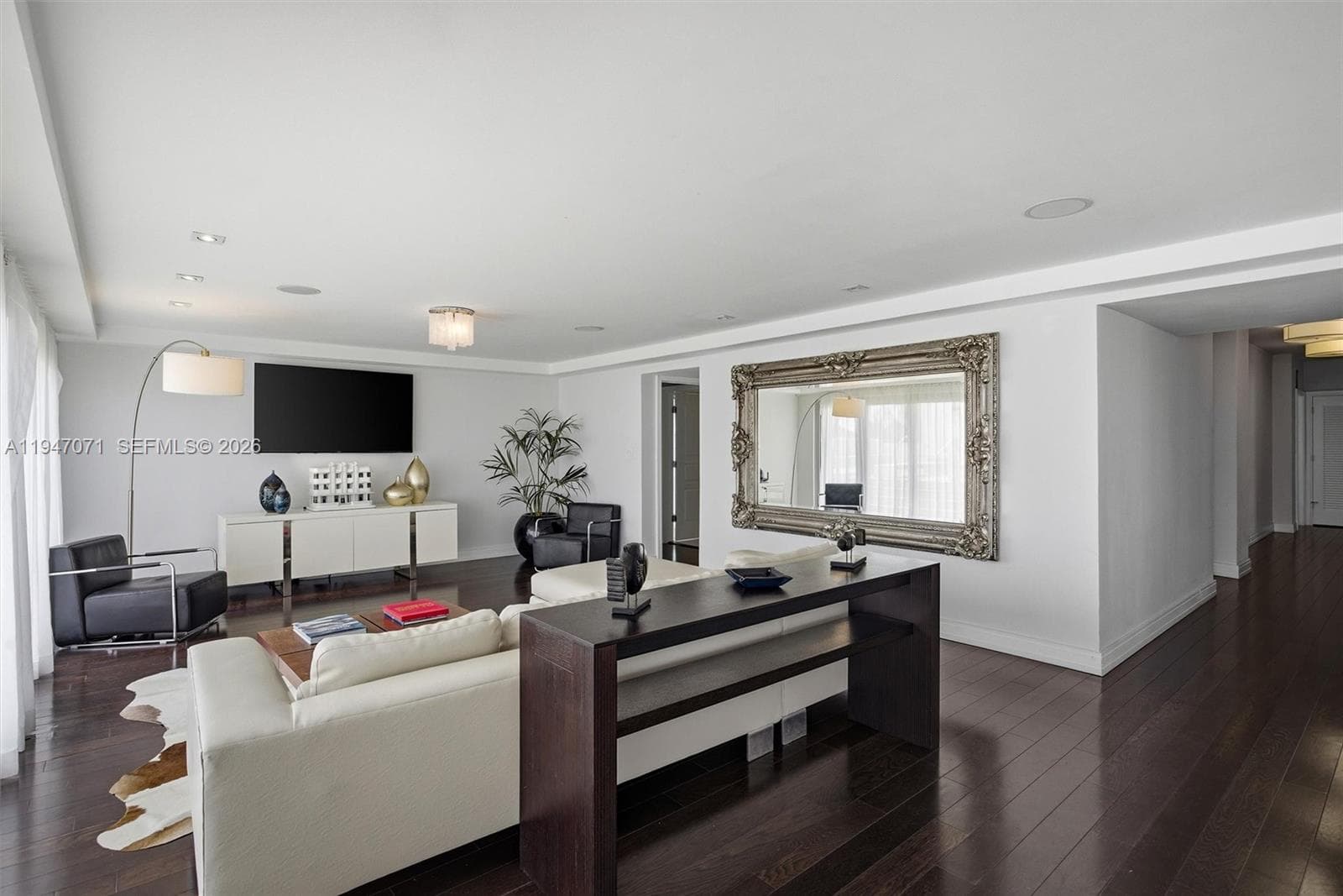 1250 Ocean Dr, Miami Beach FL 33139 — 10