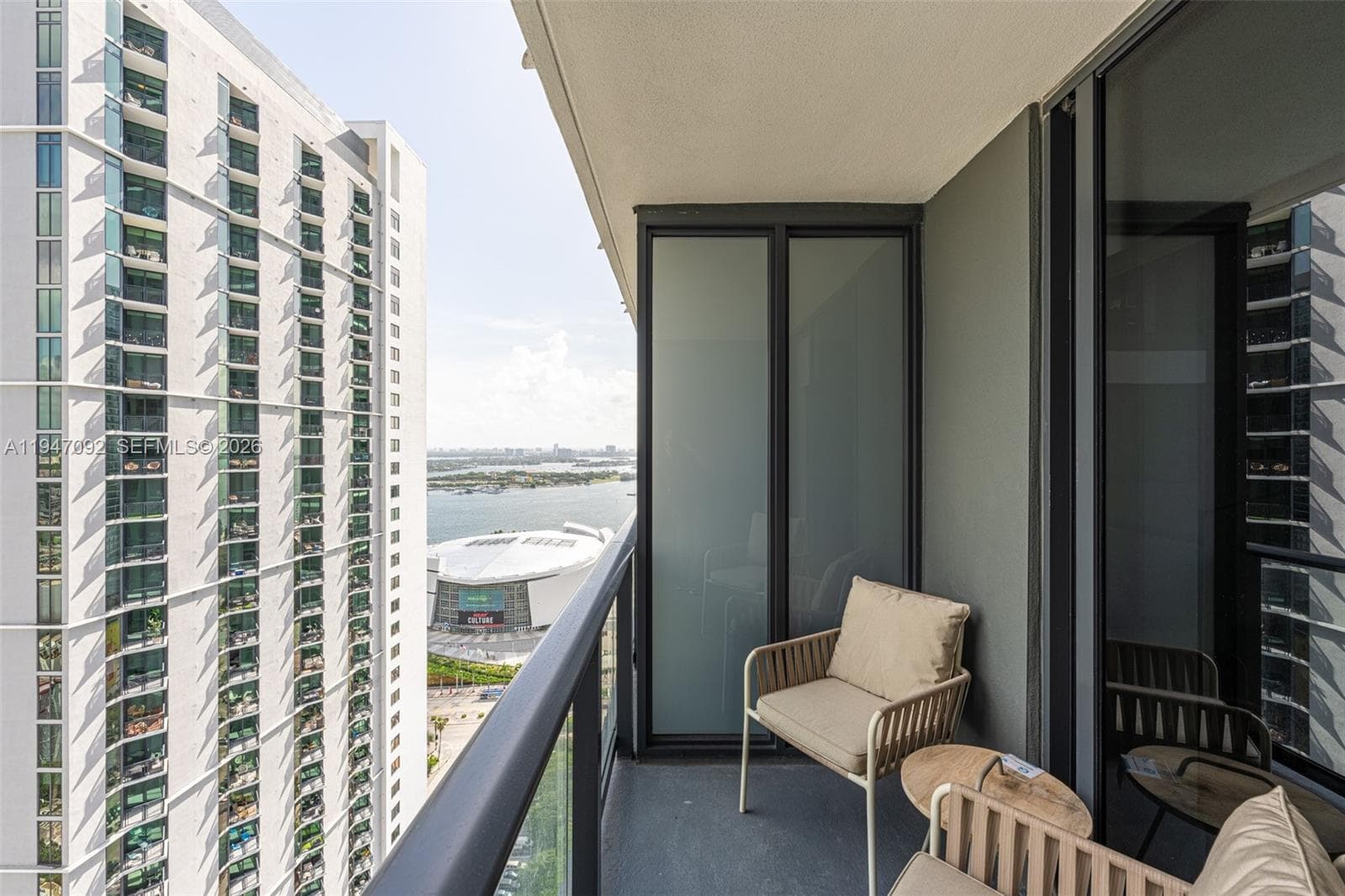 601 NE 1st ave # 3109, Miami FL 33132 — 23