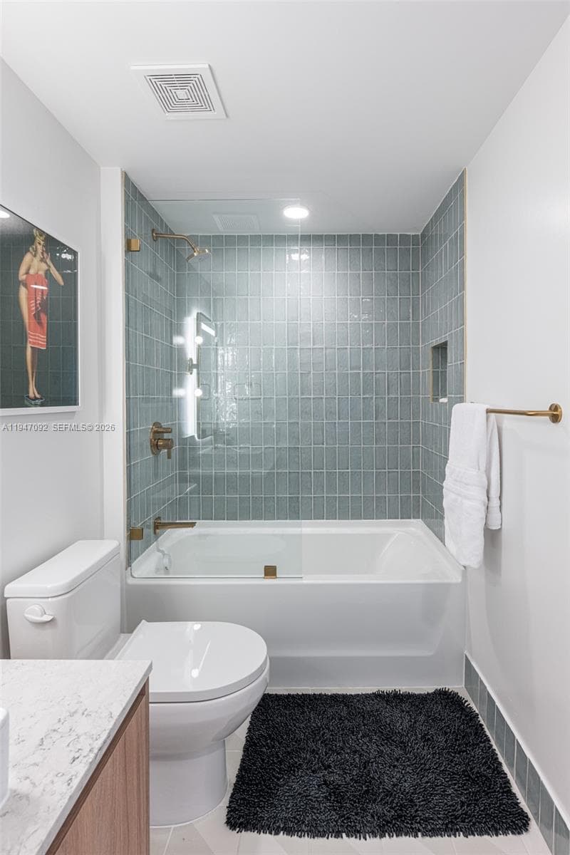 601 NE 1st ave # 3109, Miami FL 33132 — 20