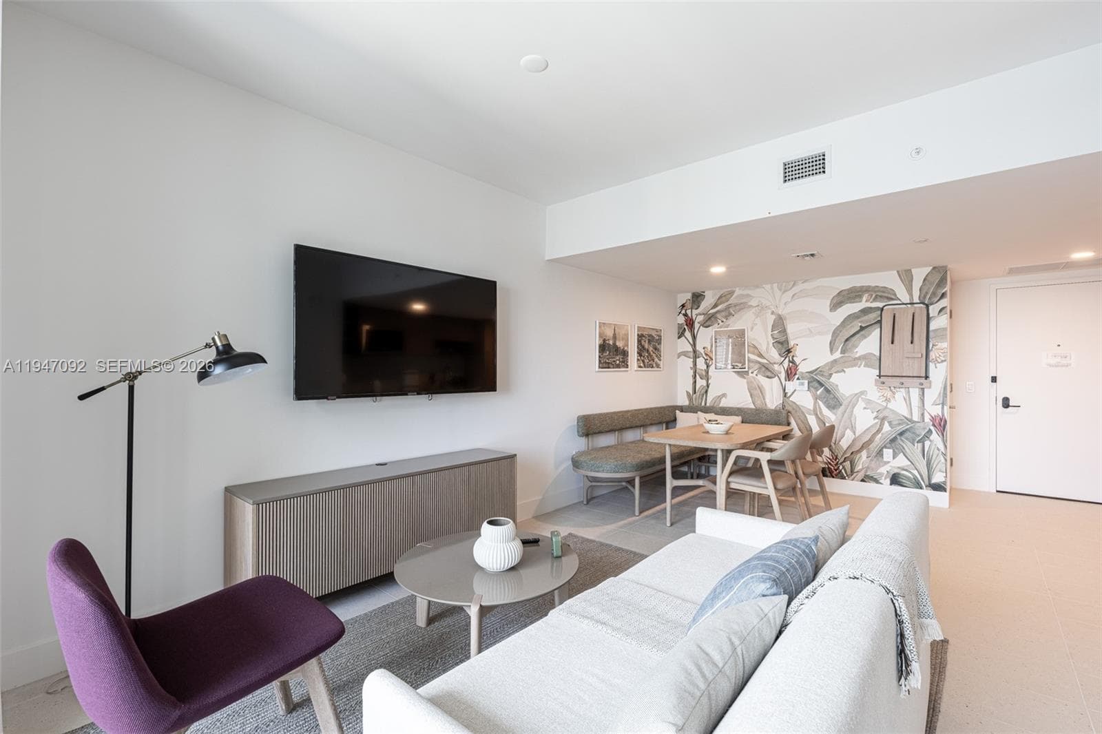 601 NE 1st ave # 3109, Miami FL 33132 — 14