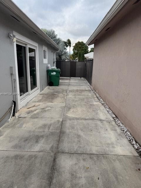 11541 SW 142nd Pl, Miami FL 33186 — 3