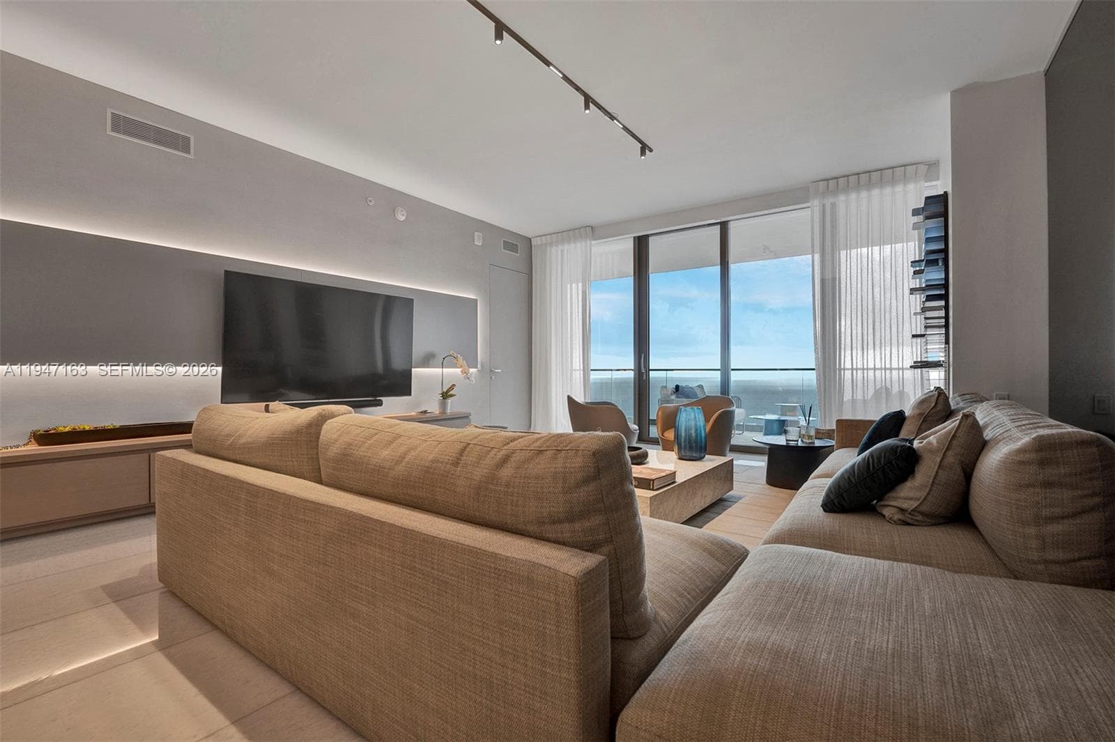 18975 Collins Ave # 4602, Sunny Isles Beach FL 33160 — 9
