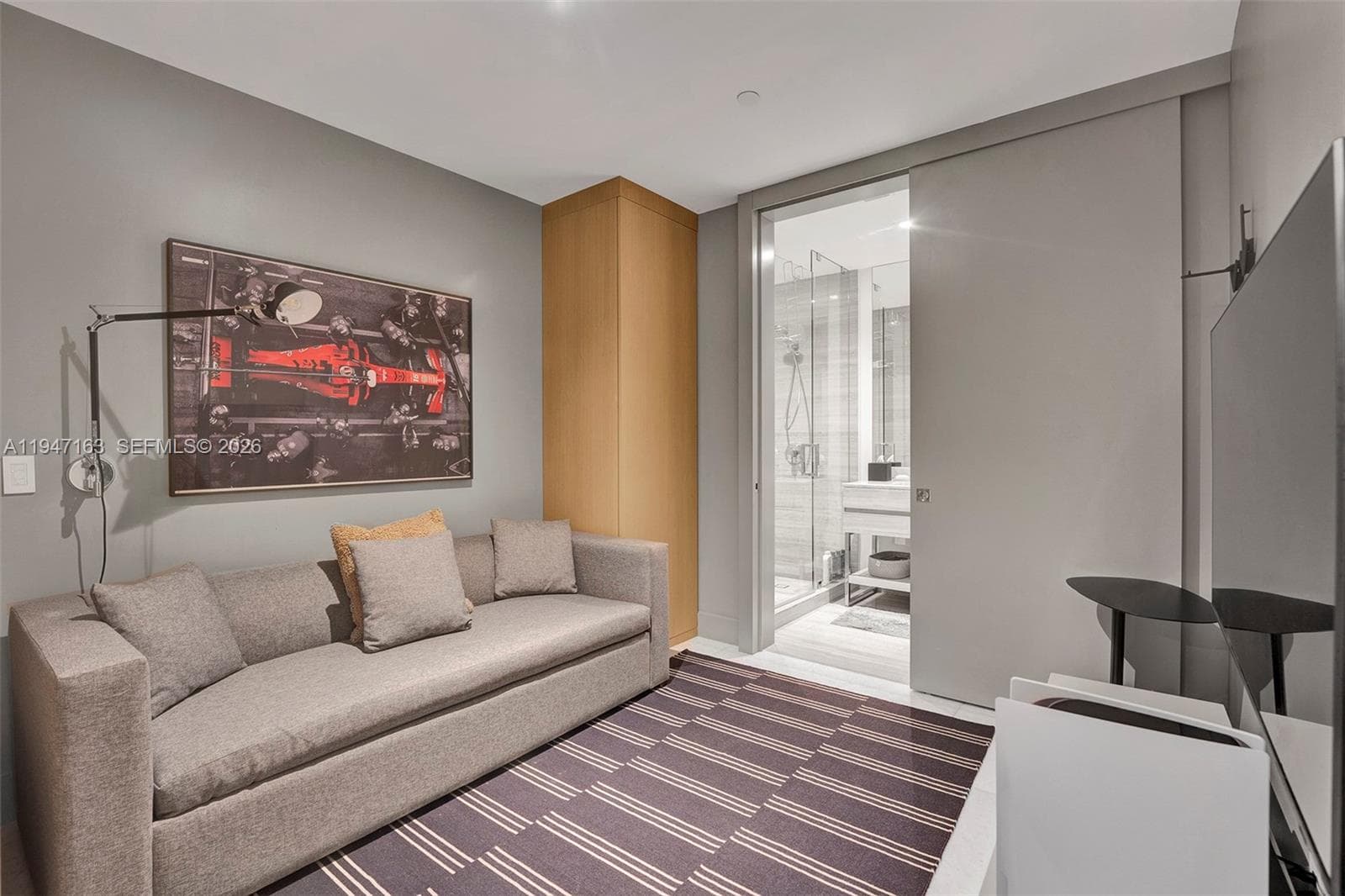 18975 Collins Ave # 4602, Sunny Isles Beach FL 33160 — 30