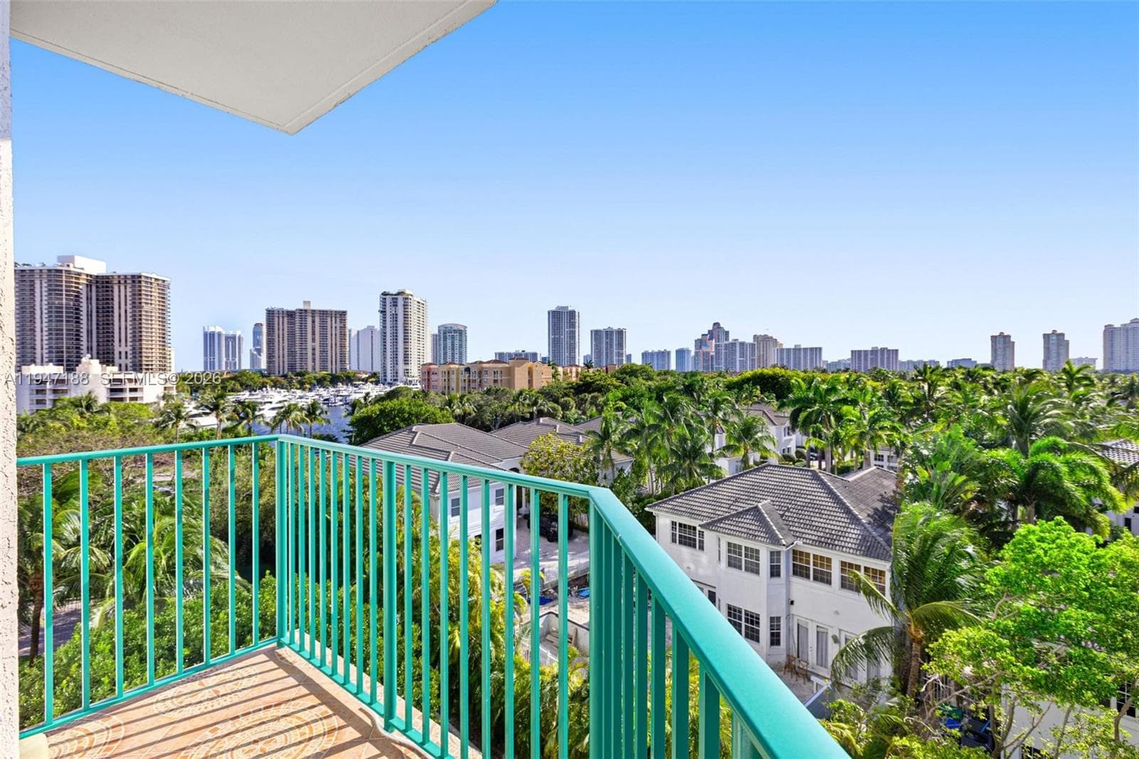 19900 E Country Club Dr # 502, Aventura FL 33180 — 3