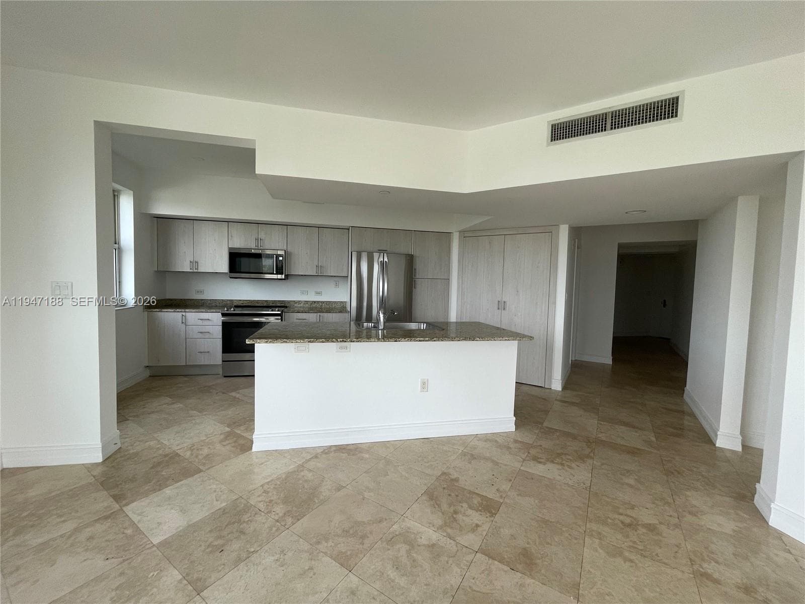 19900 E Country Club Dr # 502, Aventura FL 33180 — 5