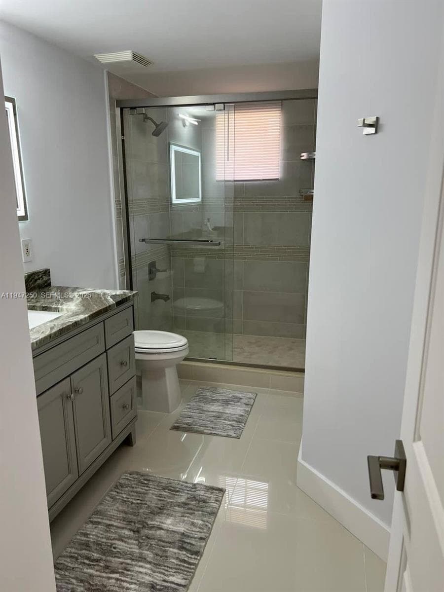 17100 N Bay Rd # 1509, Sunny Isles Beach FL 33160 — 16