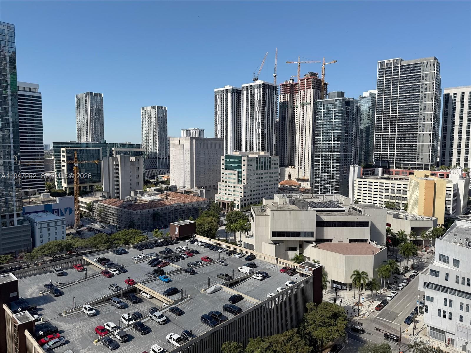 133 NE 2nd Ave # 2107, Miami FL 33132 — 1