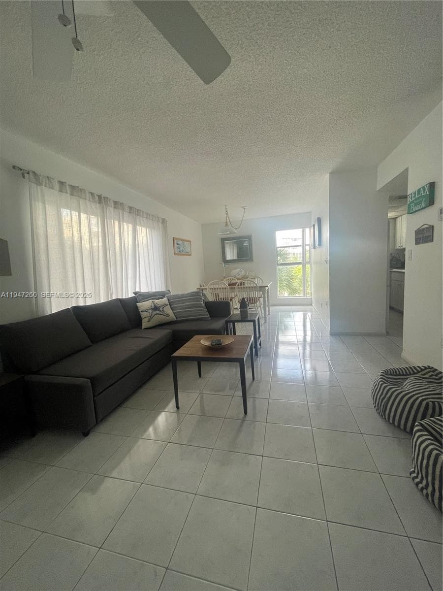 201 178th Dr # 334, Sunny Isles Beach FL 33160 — 2