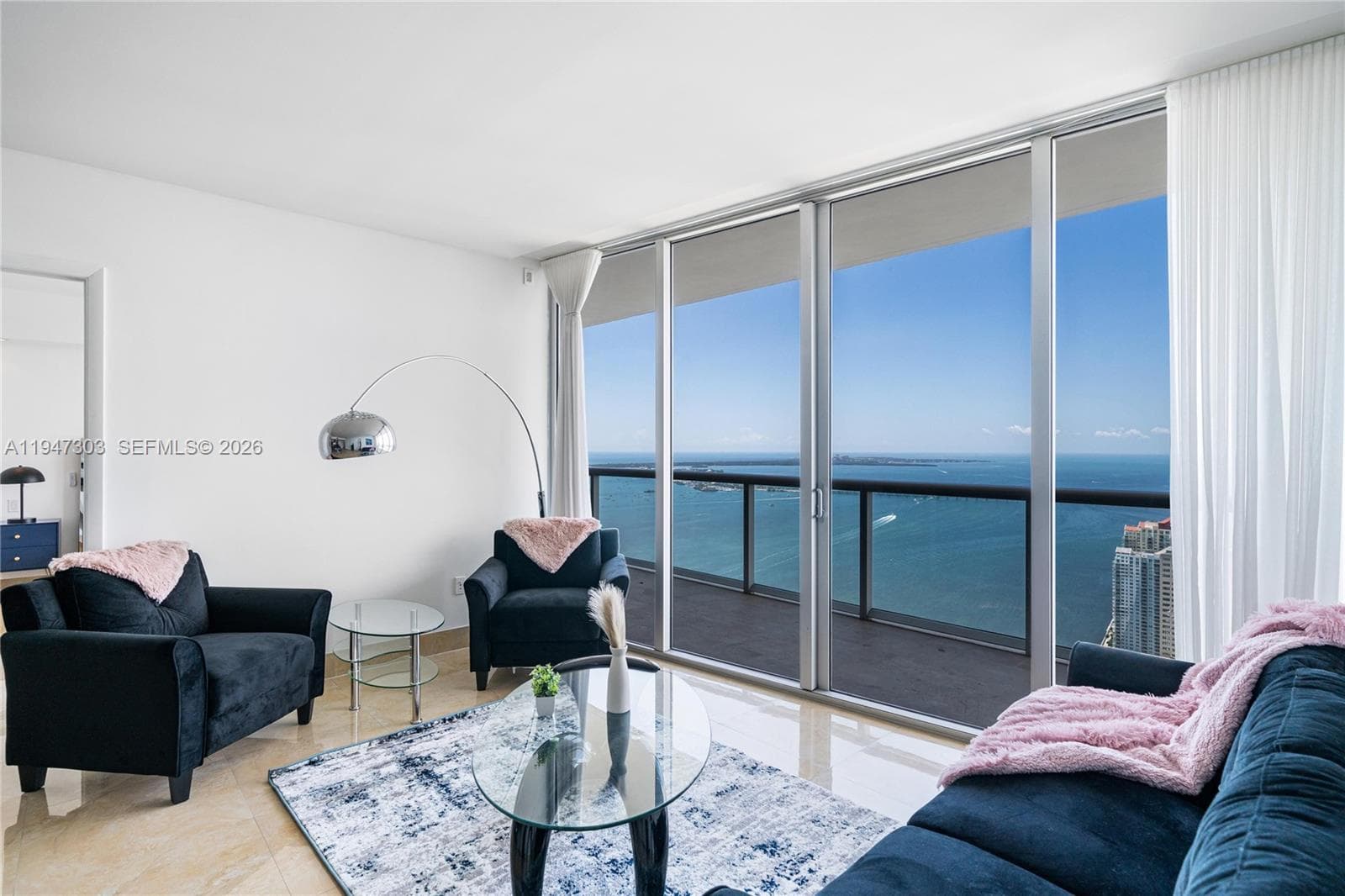 495 Brickel Ave # 5705, Miami FL 33131 — 11