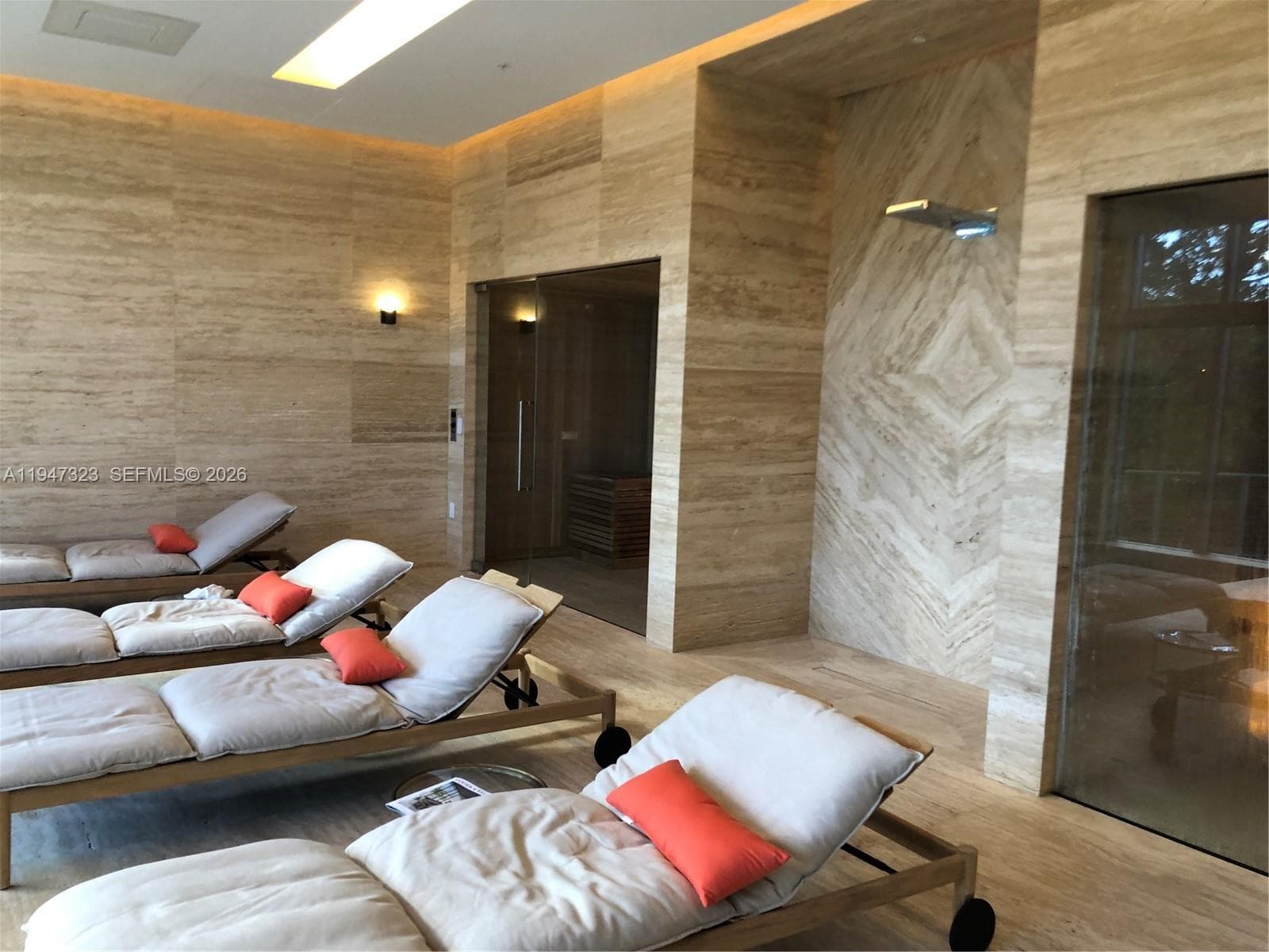 16385 Biscayne Blvd # 1417, North Miami Beach FL 33160 — 22