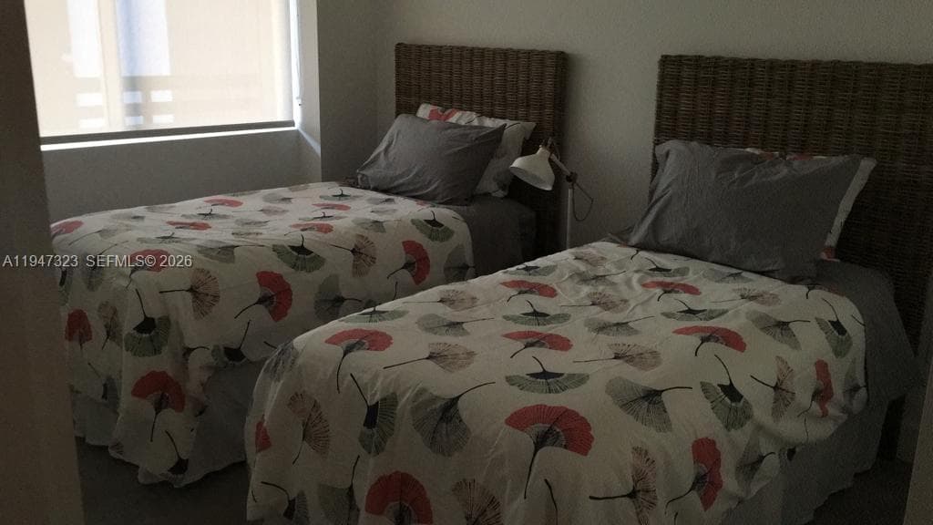 16385 Biscayne Blvd # 1417, North Miami Beach FL 33160 — 9