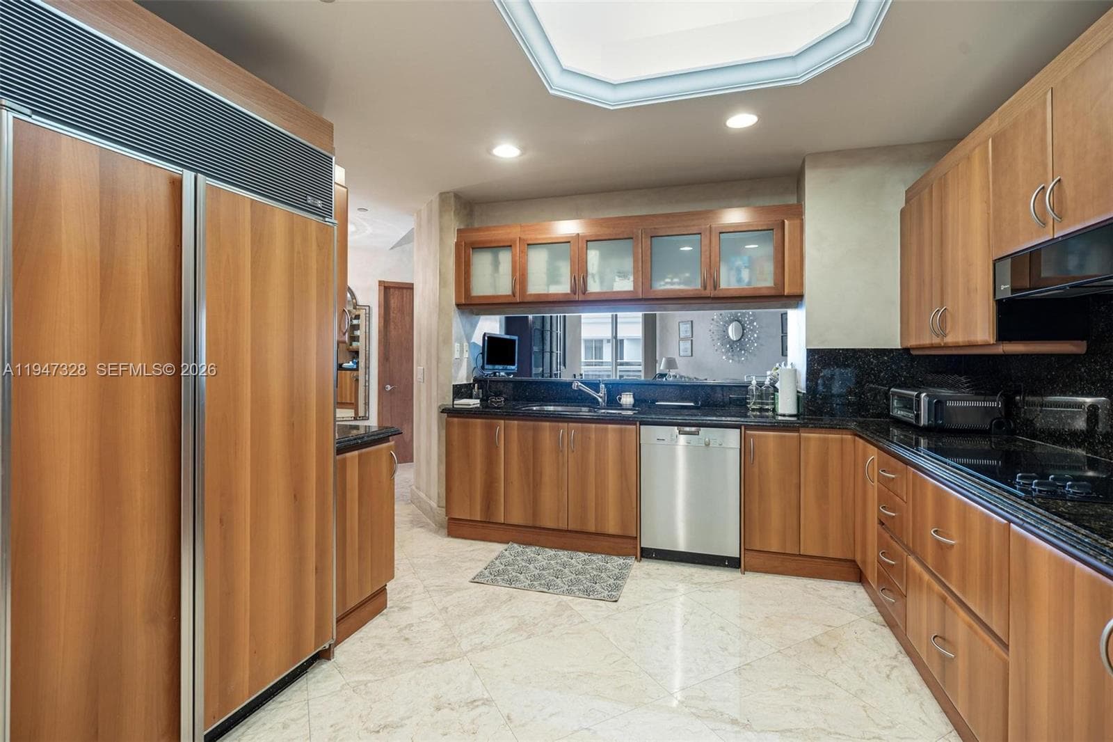 9595 Collins Ave, Surfside FL 33154 — 9