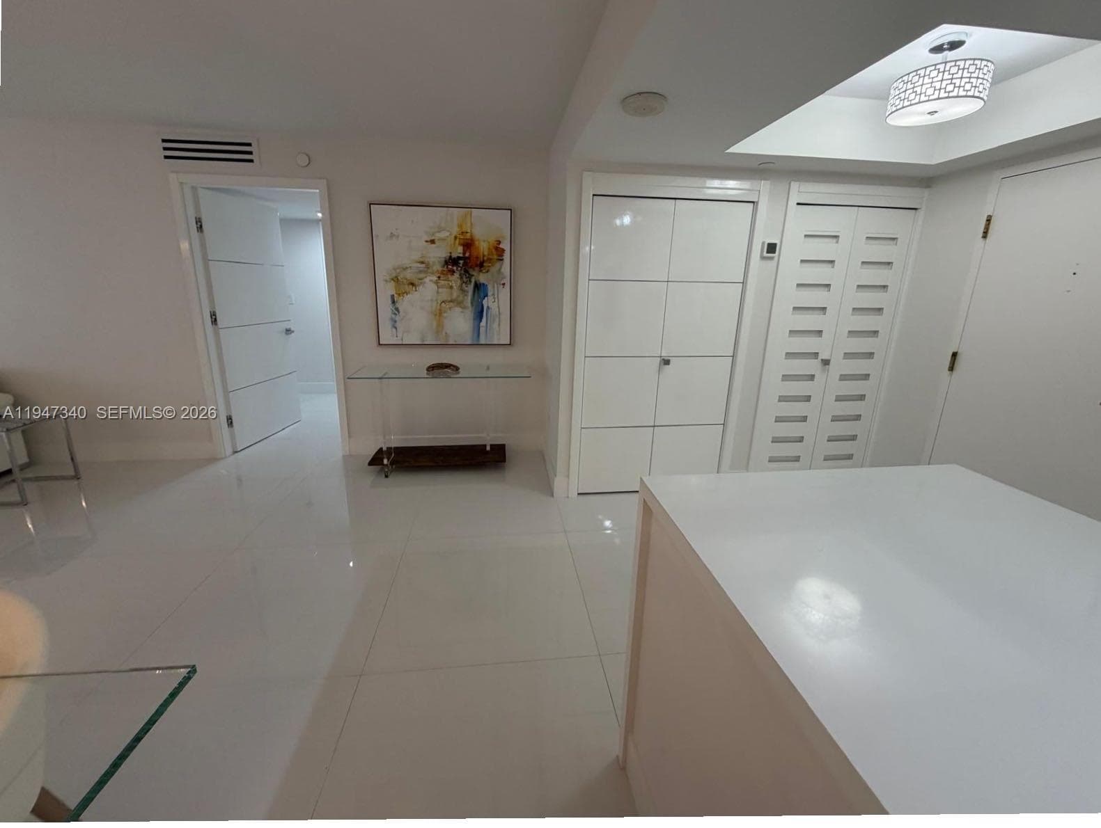 5757 Collins Ave # 504, Miami Beach FL 33140 — 6