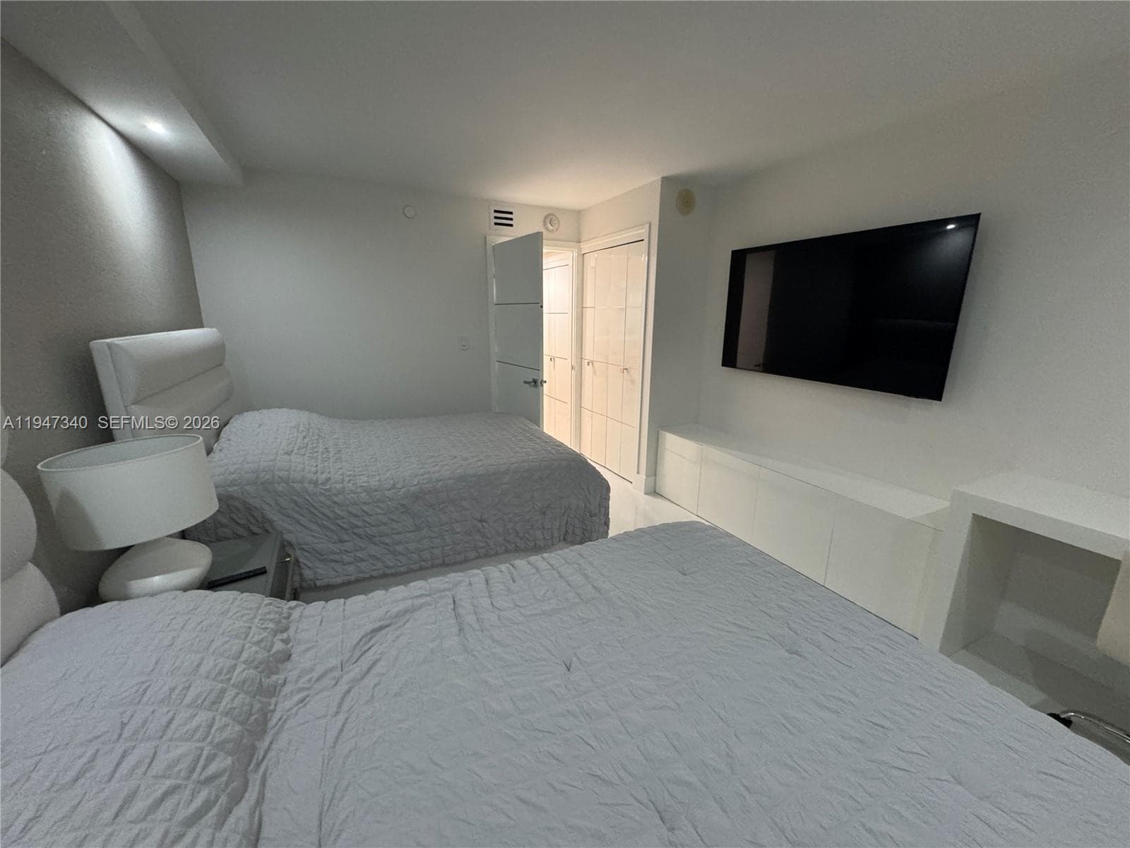 5757 Collins Ave # 504, Miami Beach FL 33140 — 42