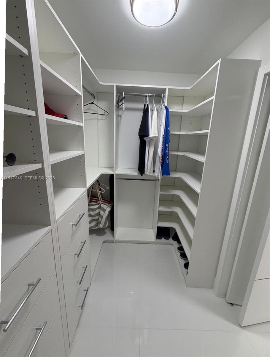 5757 Collins Ave # 504, Miami Beach FL 33140 — 12