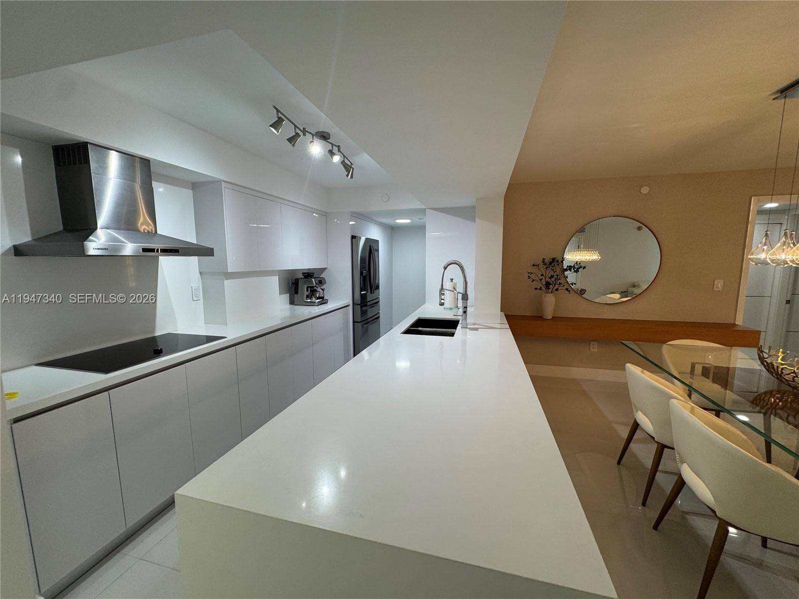 5757 Collins Ave # 504, Miami Beach FL 33140 — 83