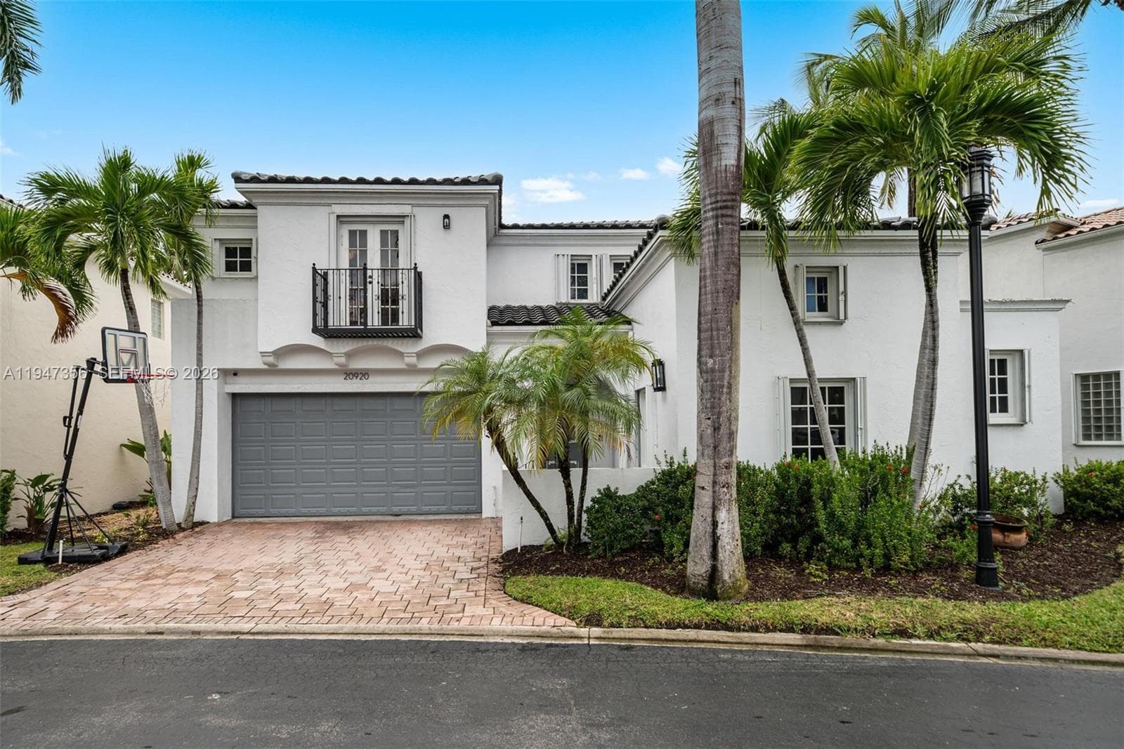 20920 NE 32nd Ave, Aventura FL 33180 — 1