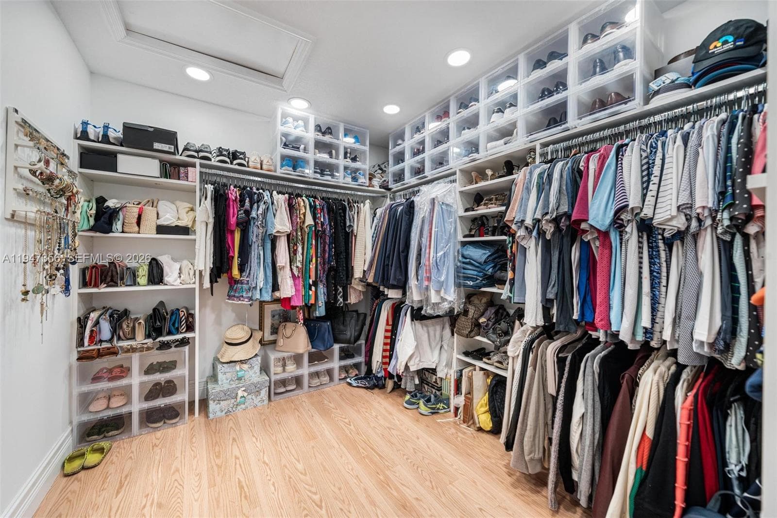 20920 NE 32nd Ave, Aventura FL 33180 — 20