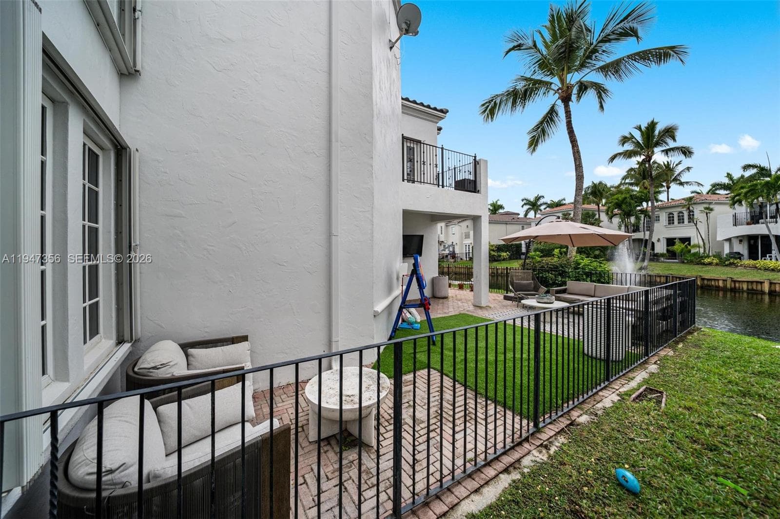 20920 NE 32nd Ave, Aventura FL 33180 — 40