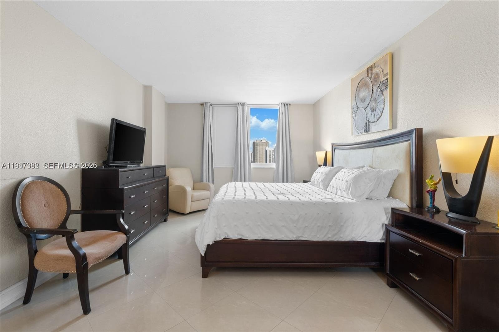 300 Bayview Dr # 1707, Sunny Isles Beach FL 33160 — 16