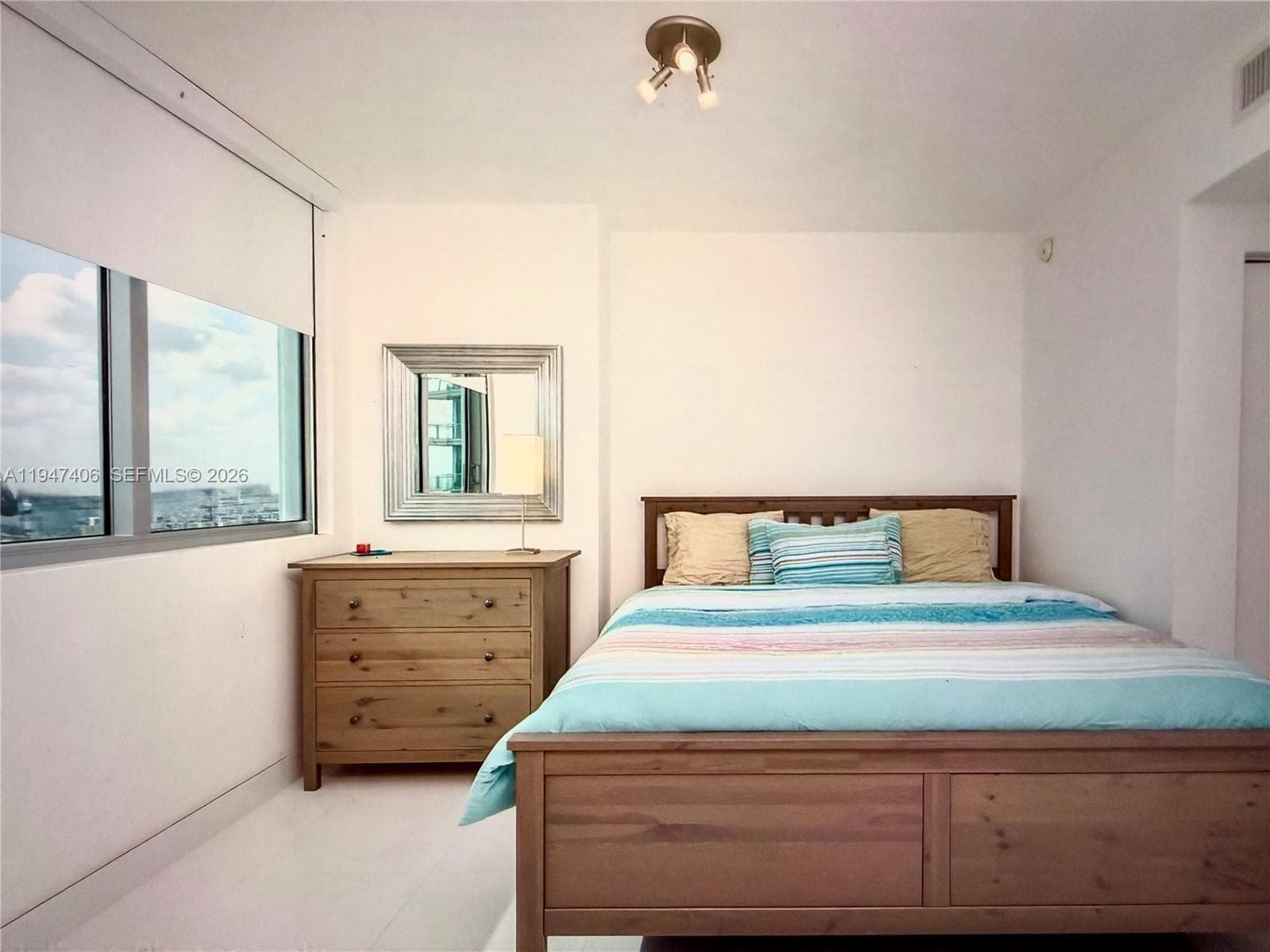 92 SW 3rd St # 4309, Miami FL 33130 — 8