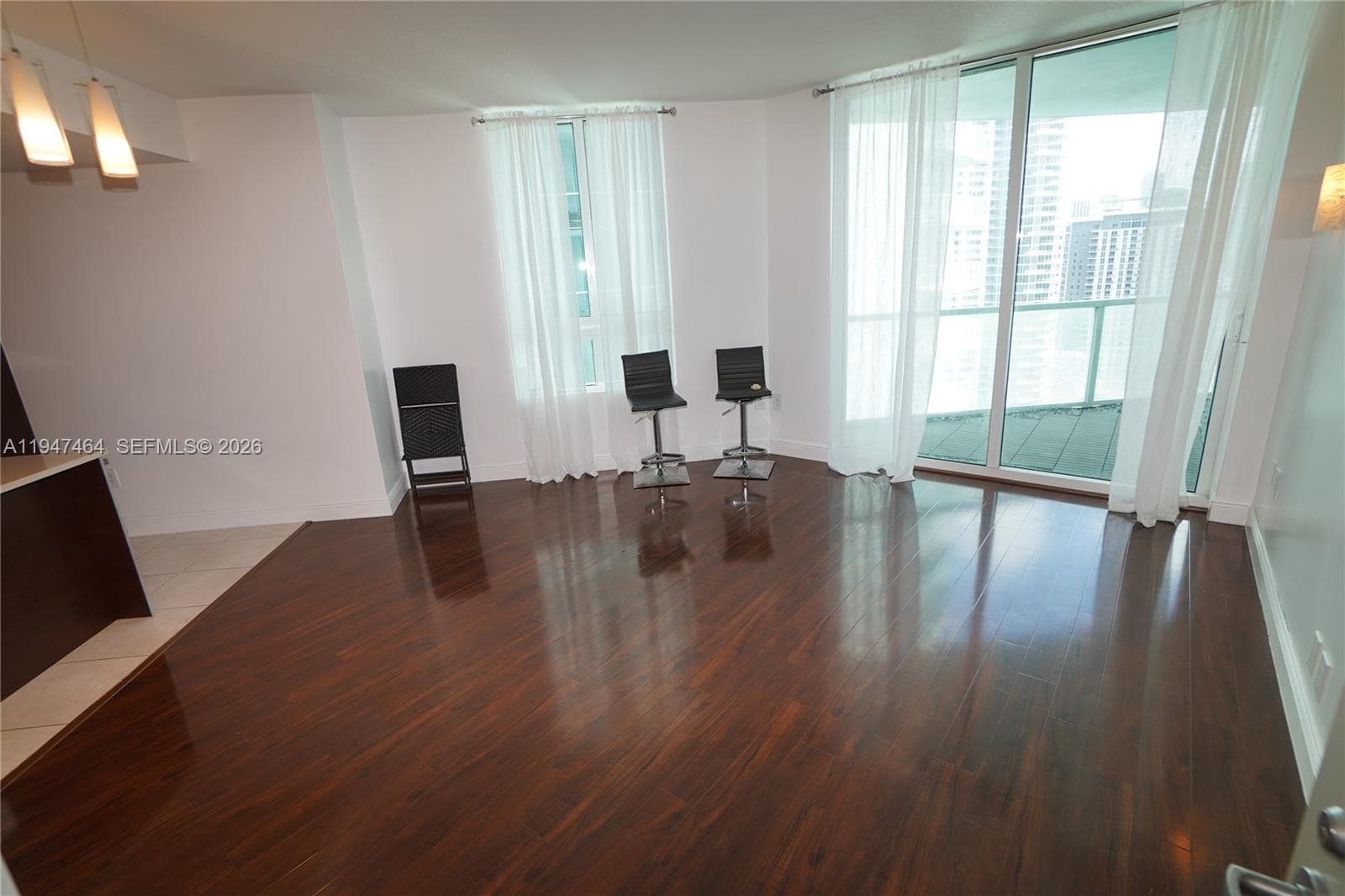1900 N Bayshore Dr # 2510, Miami FL 33132 — 18