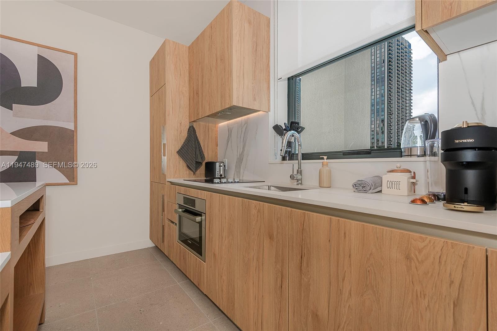 11 NE 6 ST # 814, Miami FL 33132 — 42