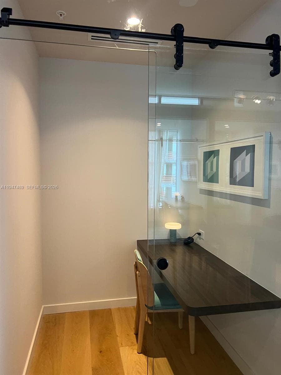 11 NE 6 ST # 814, Miami FL 33132 — 12