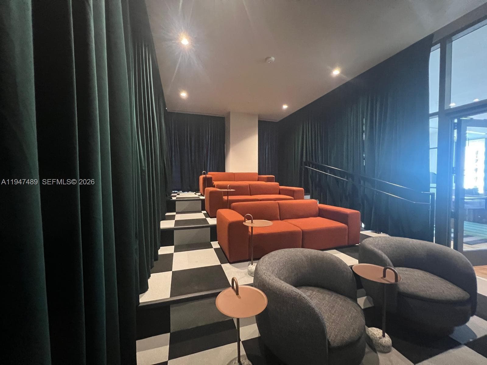 11 NE 6 ST # 814, Miami FL 33132 — 20