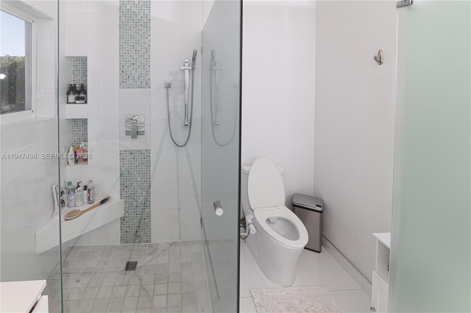 5901 NW 110th Ct, Doral FL 33178 — 16