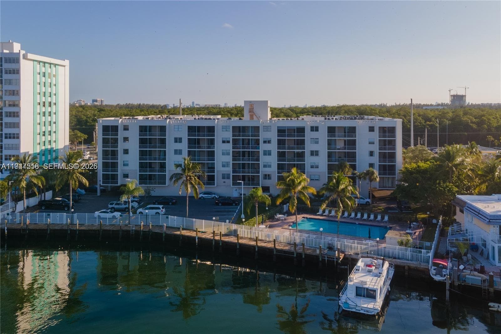 2821 N Miami Beach Blvd # 4M, North Miami Beach FL 33160 — 22