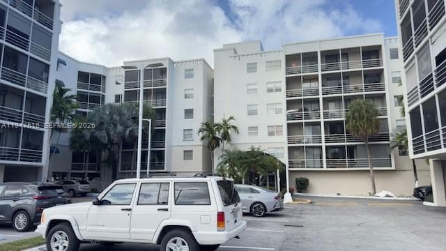 2821 N Miami Beach Blvd # 4M, North Miami Beach FL 33160 — 3