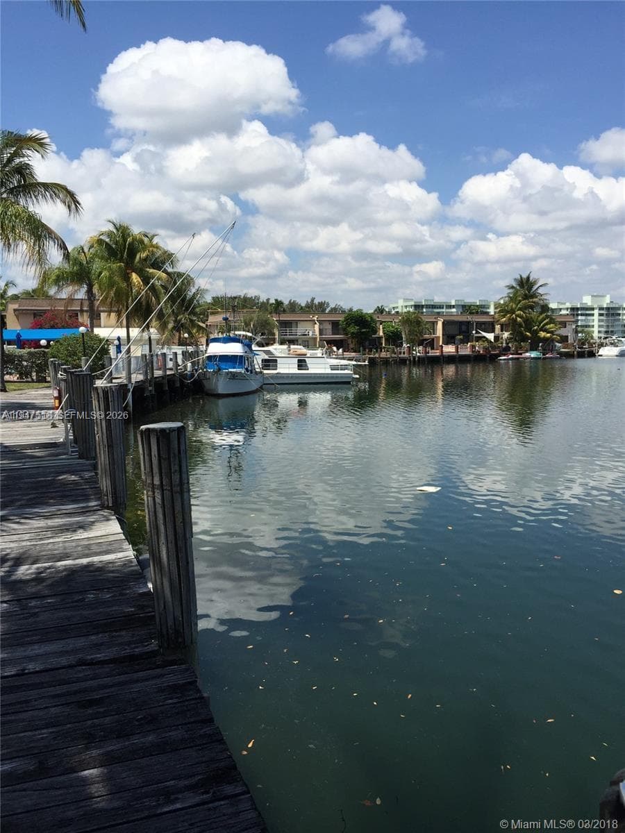 2821 N Miami Beach Blvd # 4M, North Miami Beach FL 33160 — 4