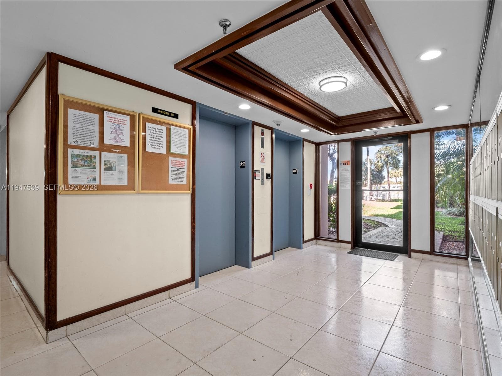 671 NE 195th St # 329E, Miami FL 33179 — 55