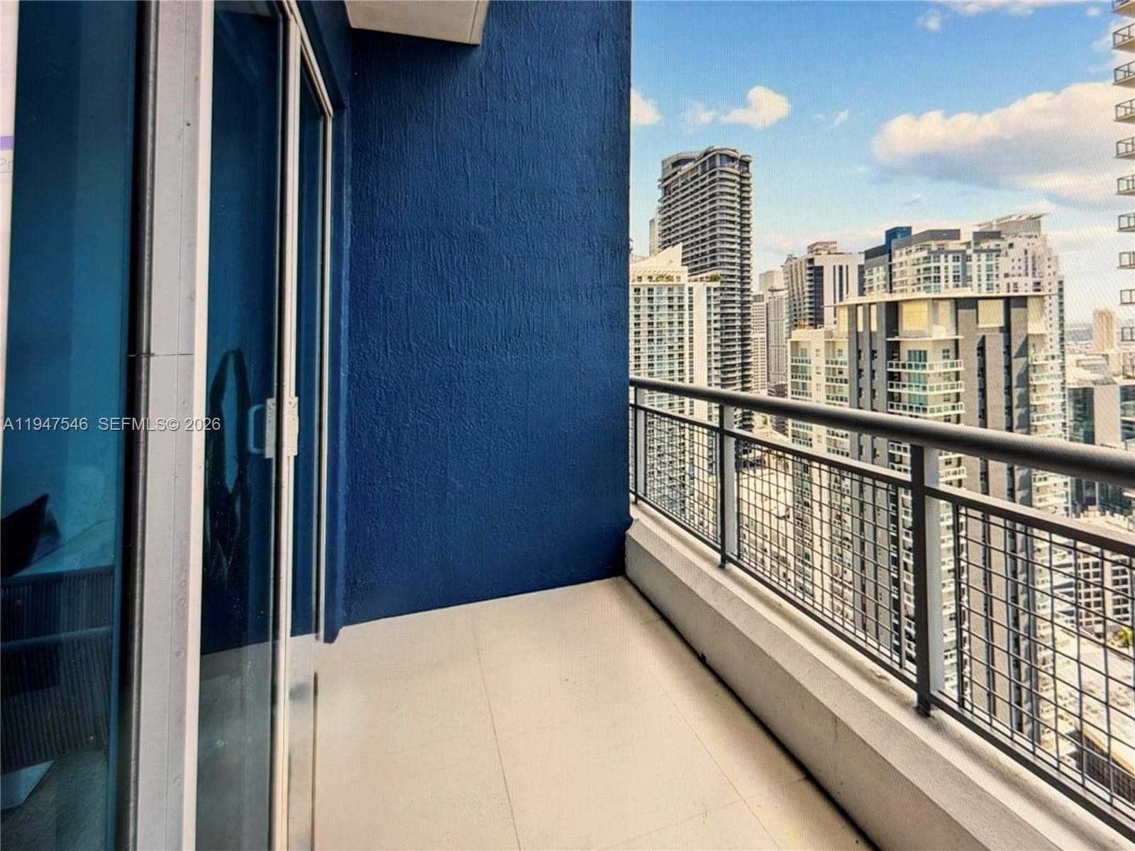 60 SW 13th St # 3214, Miami FL 33130 — 7