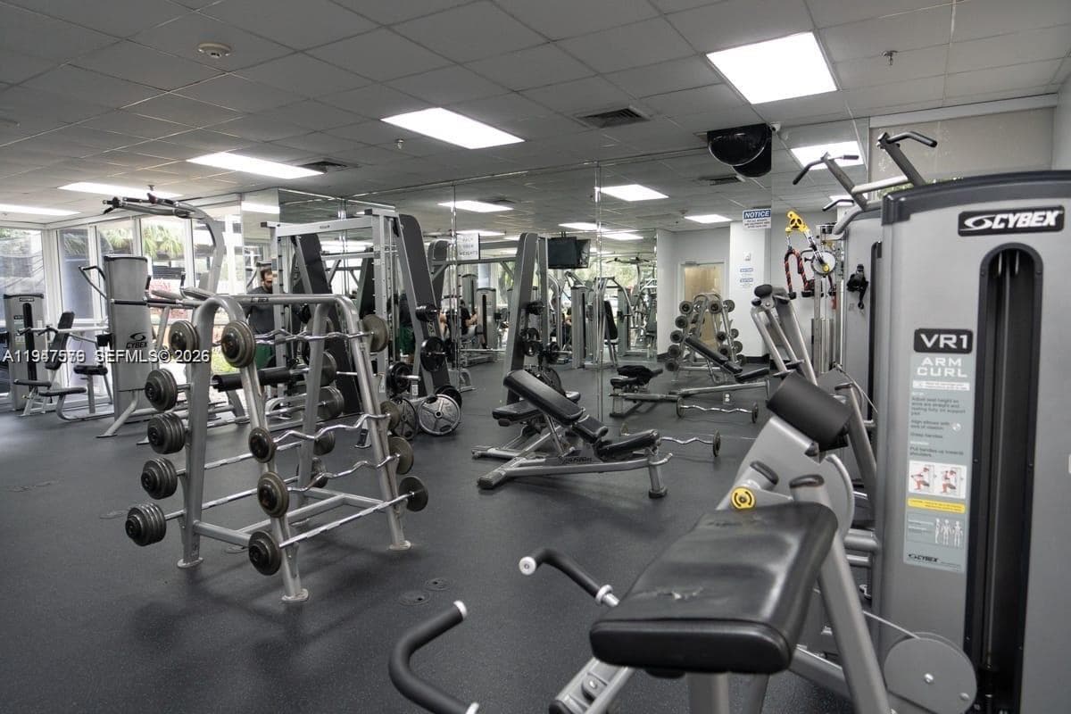 800 N Miami Ave # 609, Miami FL 33136 — 49