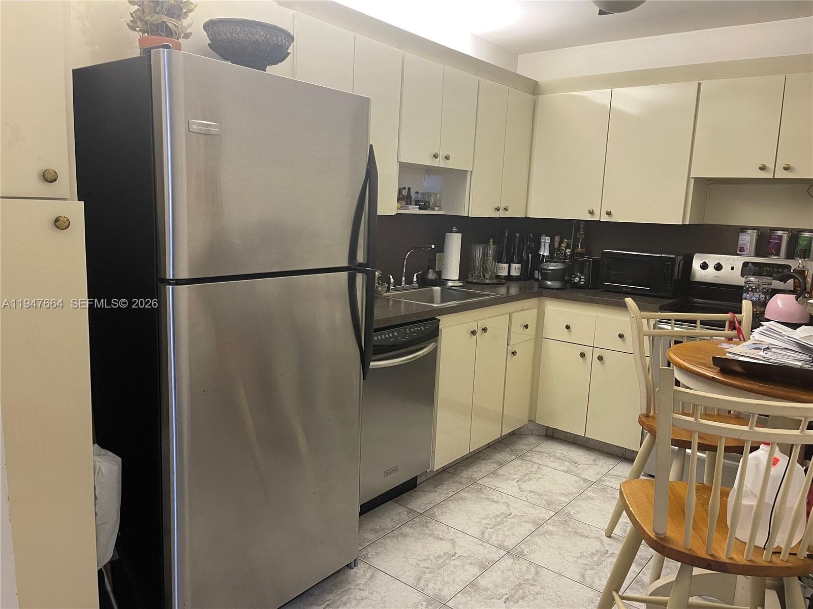 20100 W Country Club Dr # 507, Aventura FL 33180 — 4