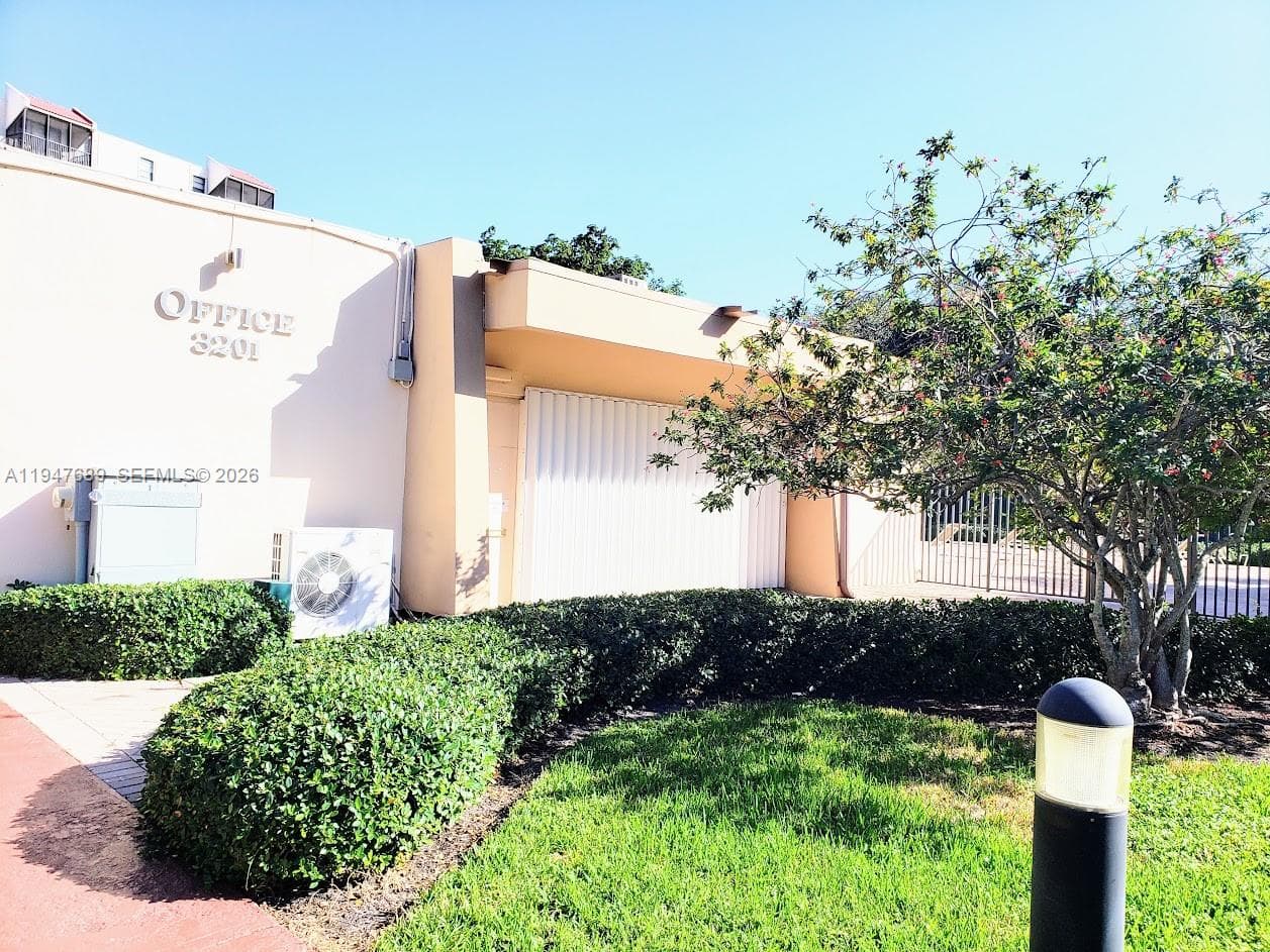 Bravura Ii Condo, Aventura, FL — 30