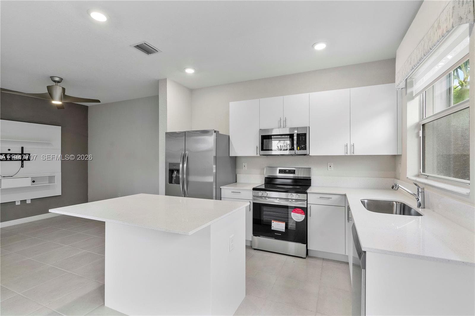 2751 SE 15th St, Homestead FL 33035 — 12