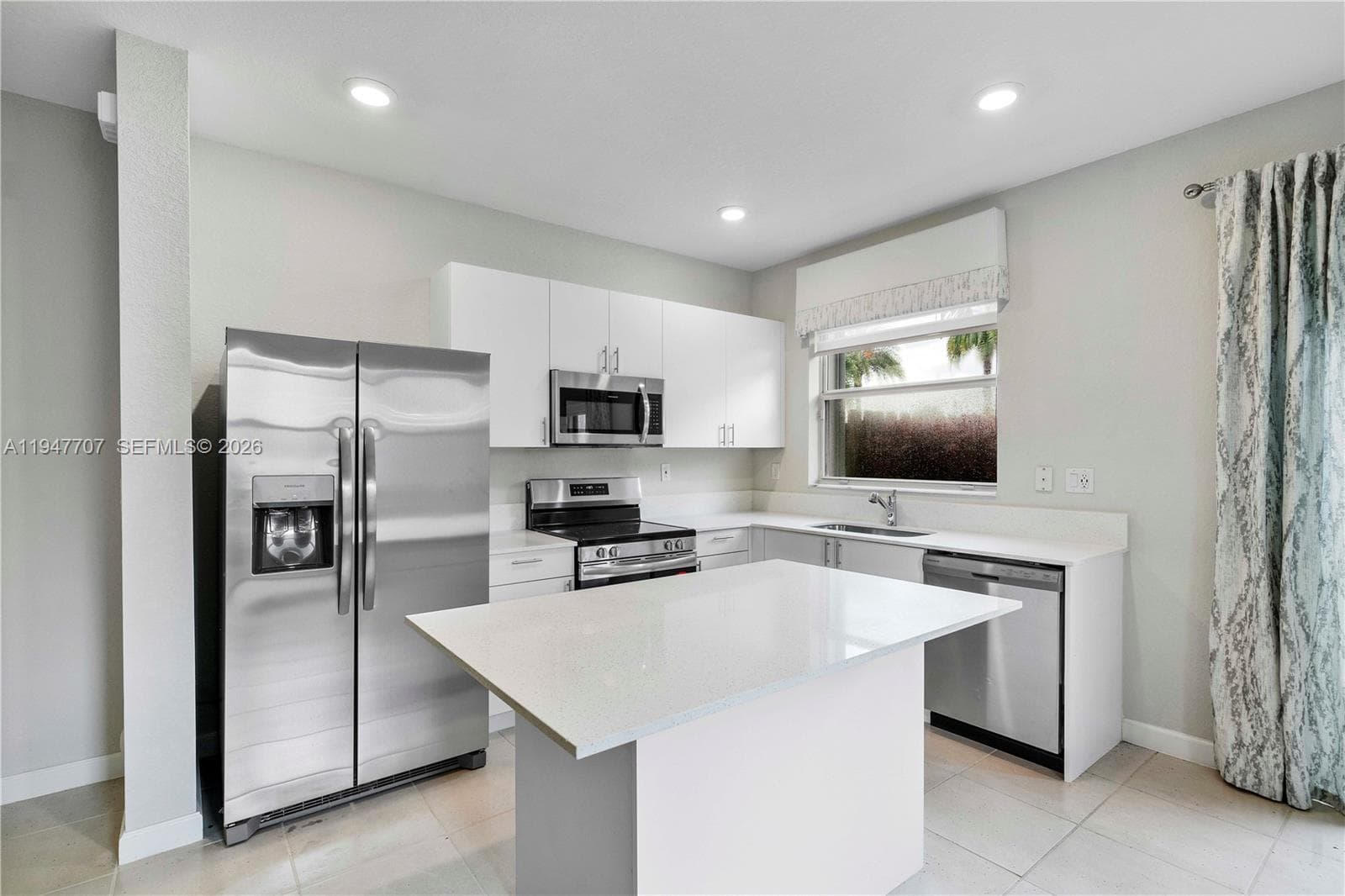 2751 SE 15th St, Homestead FL 33035 — 11