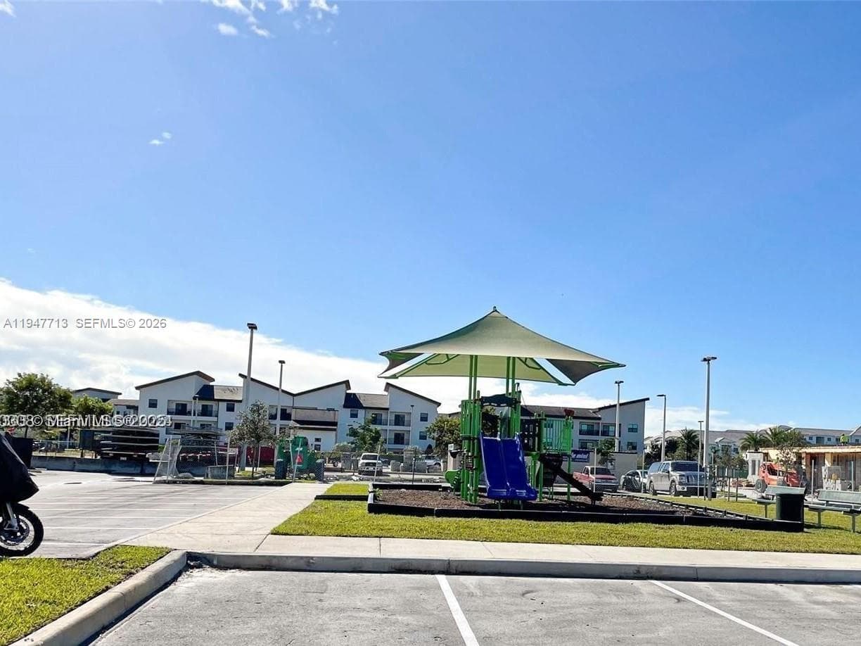 8151 NW 104th Ave # 34, Doral FL 33178 — 15
