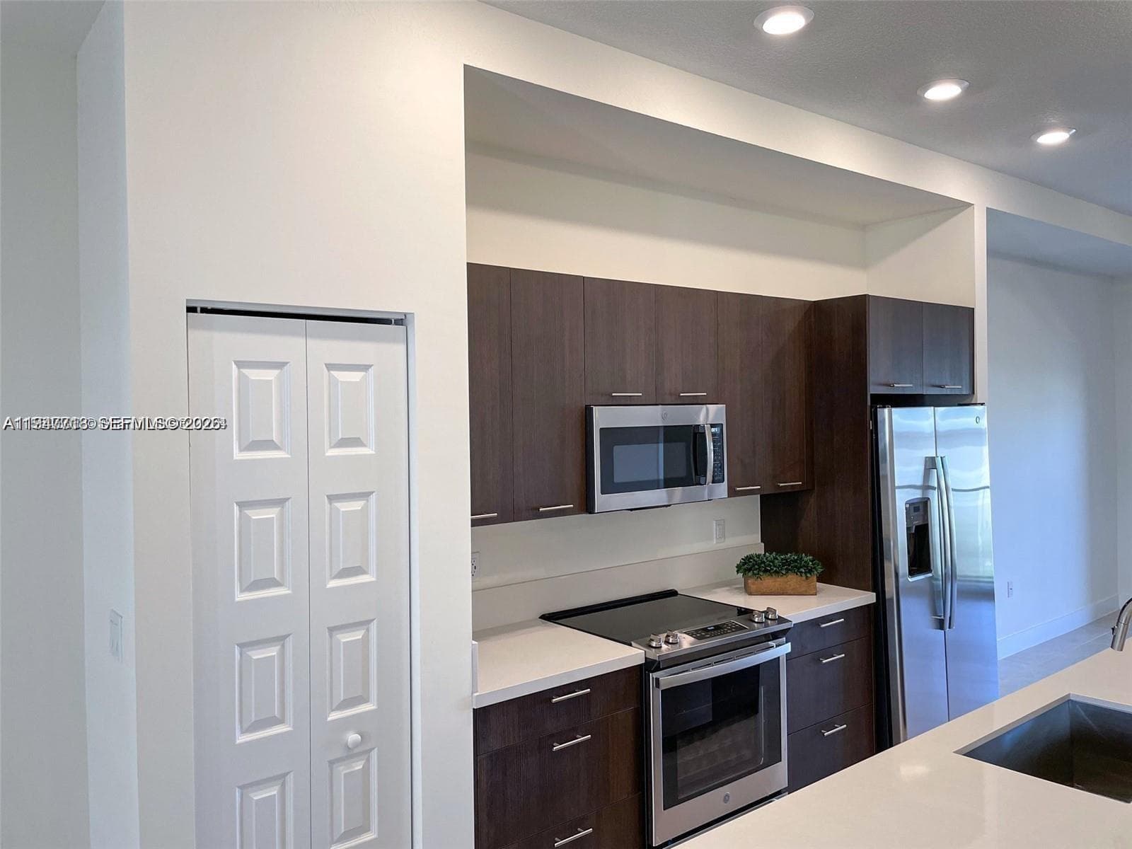 8151 NW 104th Ave # 34, Doral FL 33178 — 8
