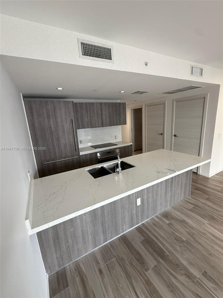 801 S Miami Ave # 1804, Miami FL 33130 — 4